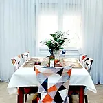 Nostalgia - Big House 110M - 3 Bedrooms - Free Guarded Parking !