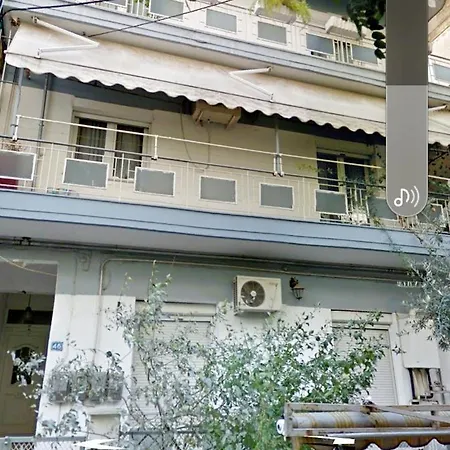 アパート Nostalgia - Big House 110m - 3 Bedrooms - Free Guarded Parking !
